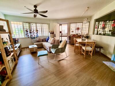 For Rent - Premium Beautiful 5I Apt Blk 497A TAMPINES ST 45