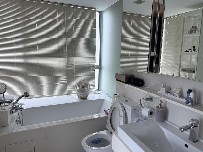 Kovan Residences, 7 Kovan Road, Hougang / Punggol / Sengkang, 4 Bedrooms, 1,798 sqft, Condominium For Rent, by Ron Goh, 24650847 - Bathroom - PropertyGuru.com.sg