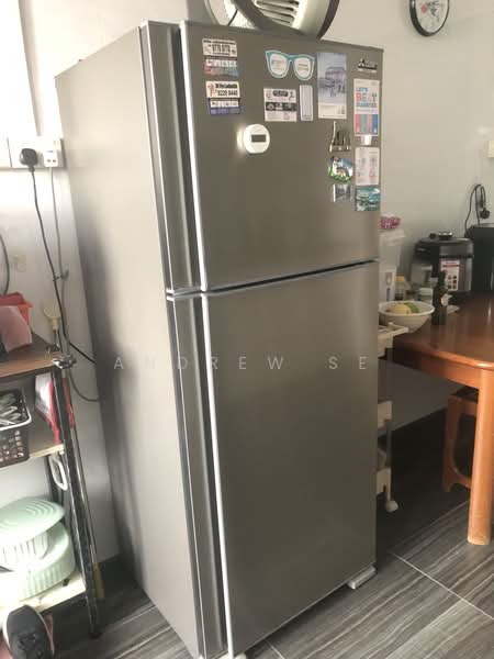 412 Tampines Street 41, 412 Tampines Street 41, Room Rental, 270 sqft, HDB Flat For Rent, by Andrew Se, 24652560 - PropertyGuru.com.sg