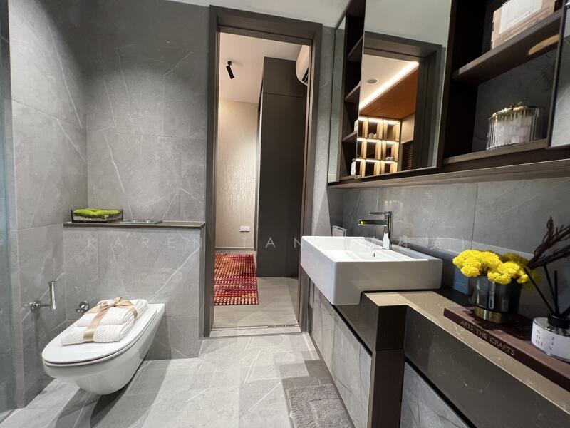 The Myst, 802 Upper Bukit Timah Road, 4 Bedrooms, 1,518 sqft, Condominium For Sale, by Karen Tan (陈桂英), 24654422 - PropertyGuru.com.sg