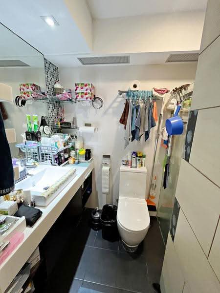 987A Jurong West Street 93, 987A Jurong West Street 93, Boon Lay / Jurong / Tuas, 3 Bedrooms, 1,184 sqft, HDB Flat For Rent, by Charles Tan, 24654686 - Master Toilet - PropertyGuru.com.sg