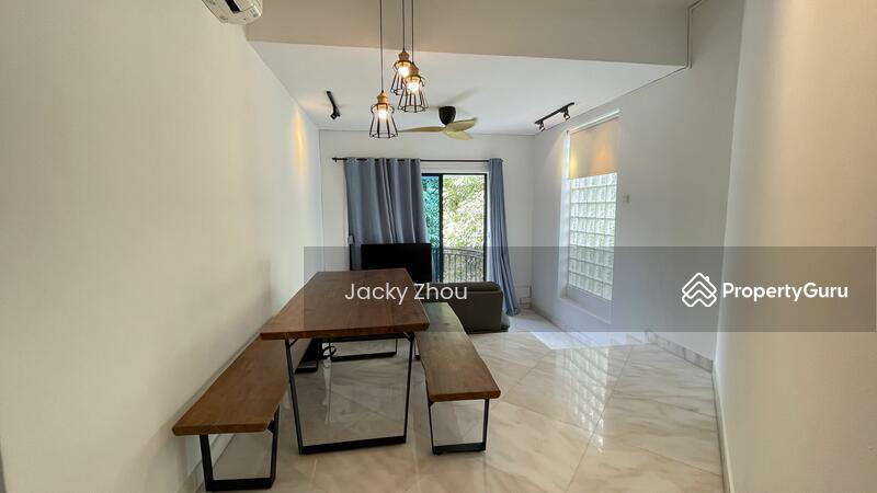 For Rent - Montrosa