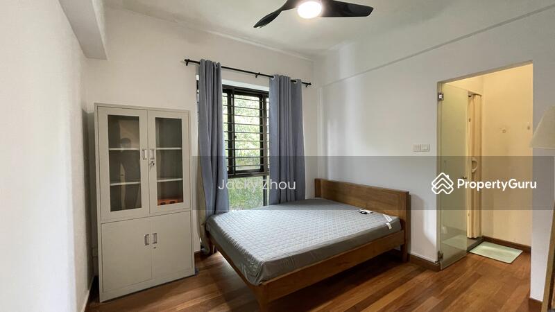 For Rent - Montrosa