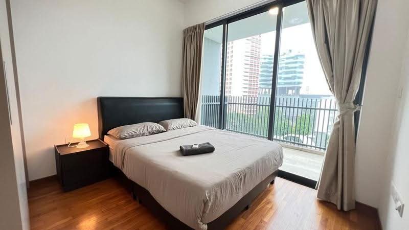 J Gateway, 2 Gateway Drive, Boon Lay / Jurong / Tuas, 3 Bedrooms, 893 sqft, Condominium For Rent, by Tai Joe, 24655773 - Joe Tai 94246118 - PropertyGuru.com.sg