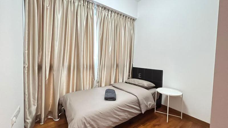 J Gateway, 2 Gateway Drive, Boon Lay / Jurong / Tuas, 3 Bedrooms, 893 sqft, Condominium For Rent, by Tai Joe, 24655773 - Joe Tai 94246118 - PropertyGuru.com.sg