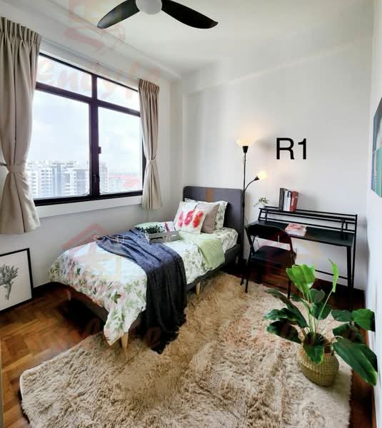 Parc Oasis, 35 Jurong East Avenue 1, Room Rental, 85 sqft, Condominium For Rent, by Susan Lai, 24656704 - PropertyGuru.com.sg