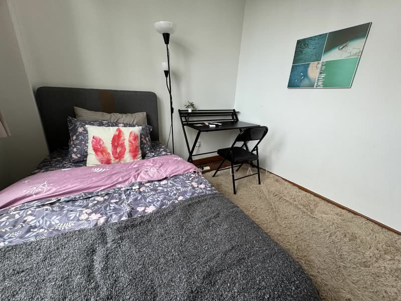Parc Oasis, 35 Jurong East Avenue 1, Room Rental, 85 sqft, Condominium For Rent, by Susan Lai, 24656704 - PropertyGuru.com.sg
