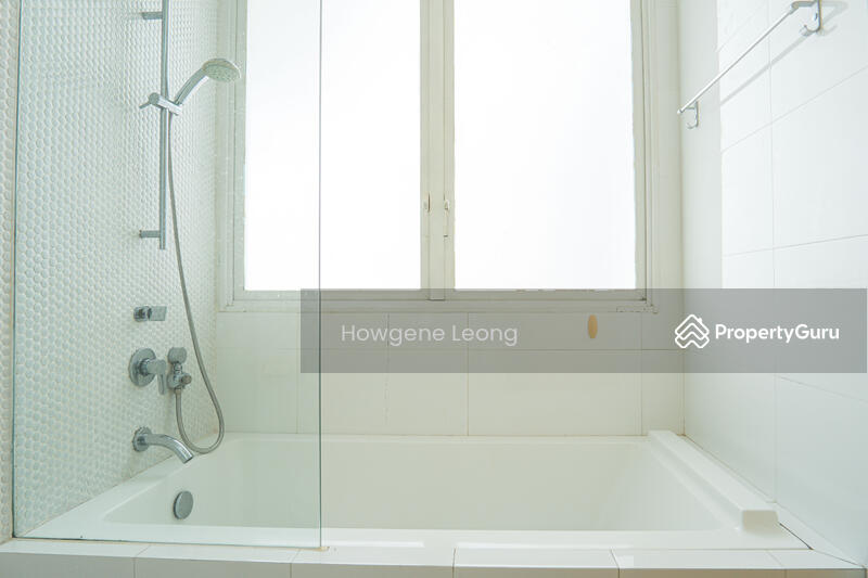For Rent - Whitescape