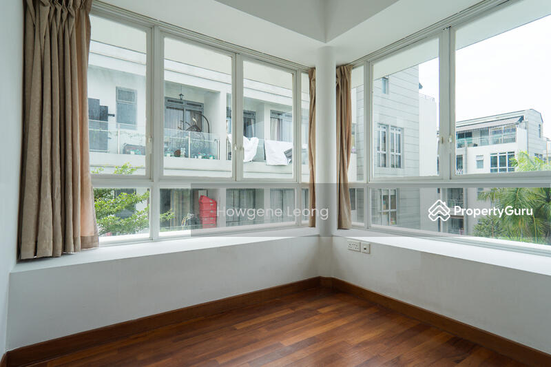 For Rent - Whitescape