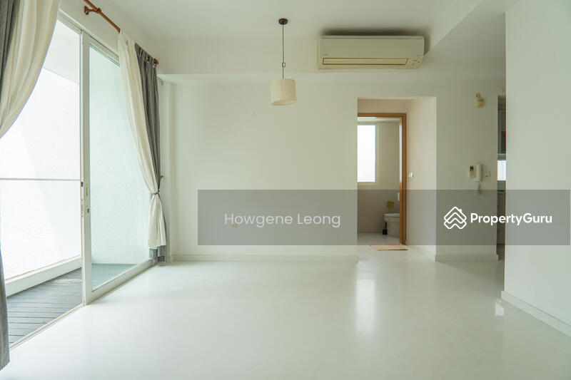 For Rent - Whitescape