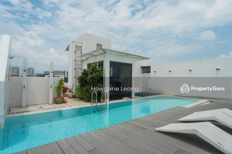 For Rent - Whitescape