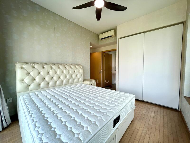 Master bedroom pic 2