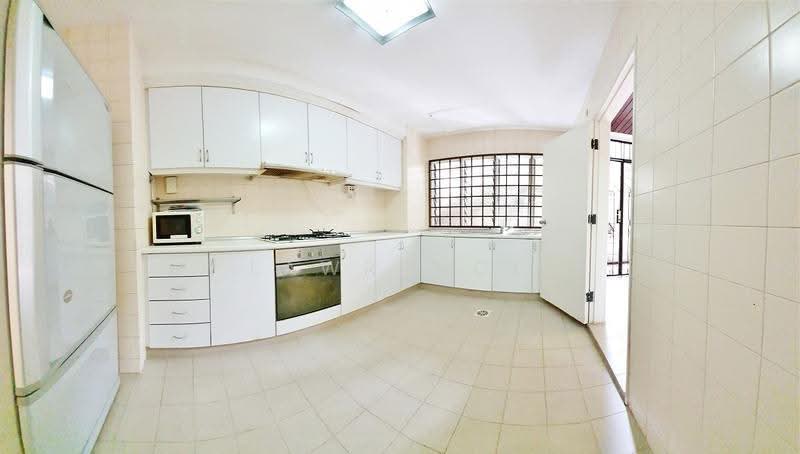 Point Loma, 30 Shelford Road, Newton / Novena, 3 Bedrooms, 3,057 sqft, Apartment For Rent, by Lawrence Hong, 24657799 - Kitchen - PropertyGuru.com.sg