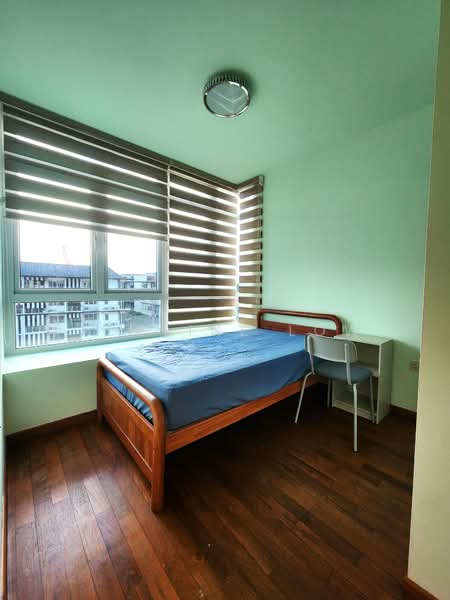 Icon @ Pasir Panjang, 218 Pasir Panjang Road, 2 Bedrooms, 452 sqft, Apartment For Sale, by Adeline Low, 24659382 - Master Bedroom - PropertyGuru.com.sg