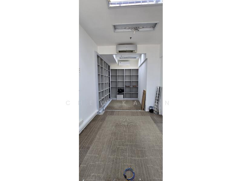 Wcega Tower, 21 Bukit Batok Crescent, 1,000 sqft, Light Industrial (B1) For Rent, by Chew Karin, 24660189 - CommercialGuru.com.sg