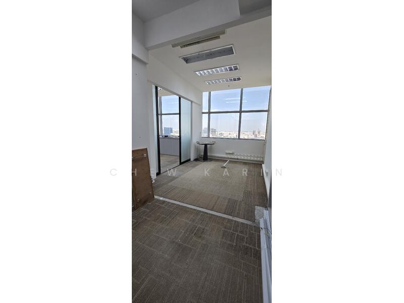 Wcega Tower, 21 Bukit Batok Crescent, 1,000 sqft, Light Industrial (B1) For Rent, by Chew Karin, 24660189 - CommercialGuru.com.sg