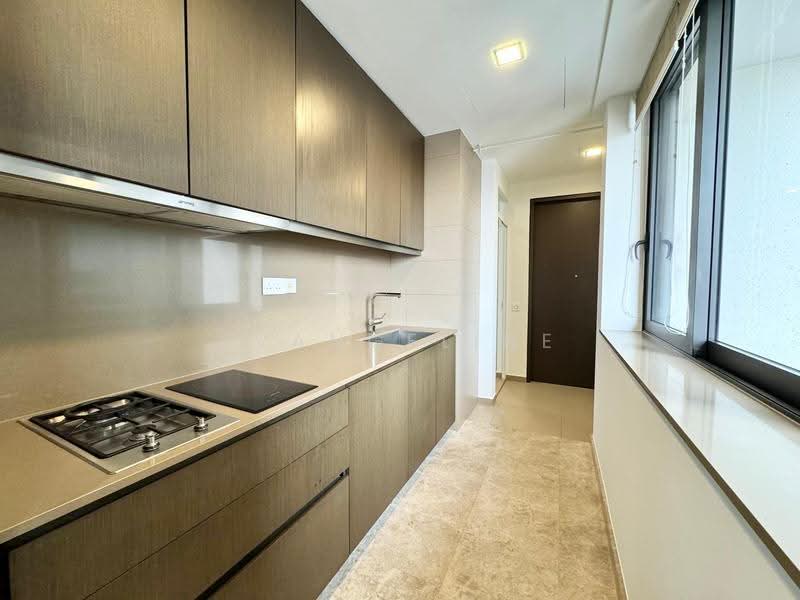 Centennia Suites, 100 Kim Seng Road, Orchard / River Valley, 3 Bedrooms, 1,797 sqft, Condominium For Rent, by Evangeline Yeong, 24660218 - Kitchen - PropertyGuru.com.sg