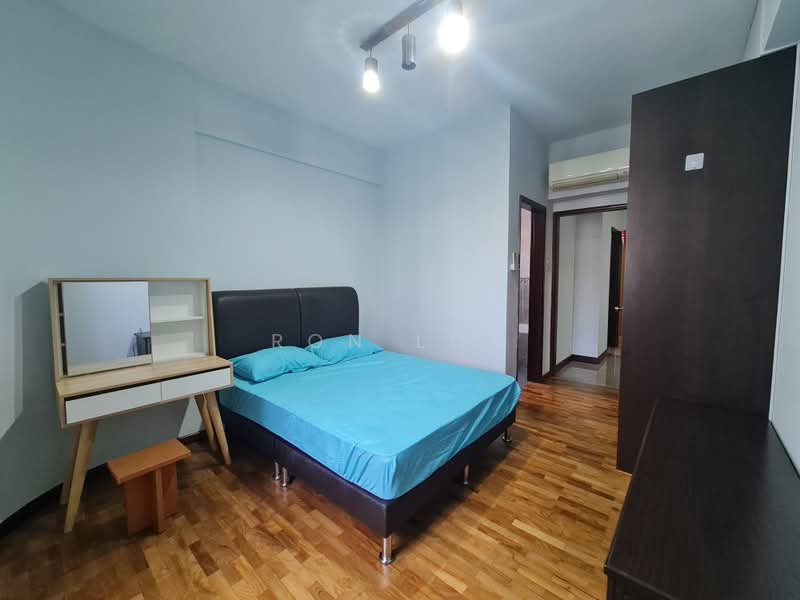 Global Ville, 20 Jalan Raja Udang, 2 Bedrooms, 905 sqft, Condominium For Rent, by Ron Loh, 24661018 - PropertyGuru.com.sg