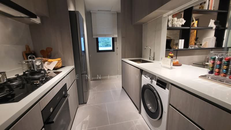 The LakeGarden Residences, 82 Yuan Ching Road, 3 Bedrooms, 1,238 sqft, Condominium For Sale, by Dennis Yek, 24661139 - PropertyGuru.com.sg