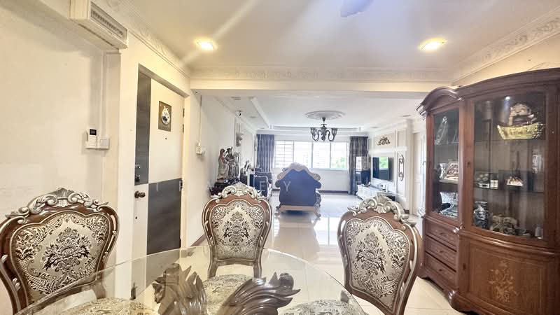 For Sale - 384 Tampines Street 32