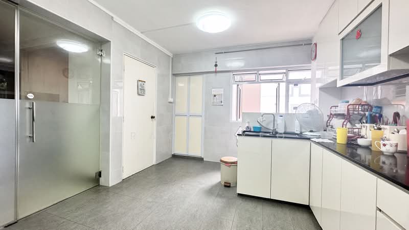 For Sale - 384 Tampines Street 32