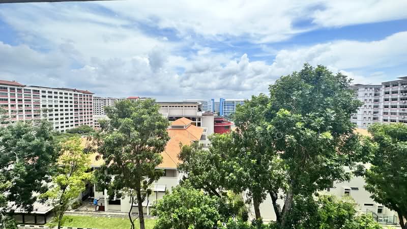 For Sale - 384 Tampines Street 32