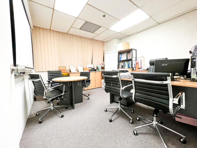 International Plaza, 10 Anson Road, 474 sqft, Office For Sale, by June Ling, 24661243 - CommercialGuru.com.sg
