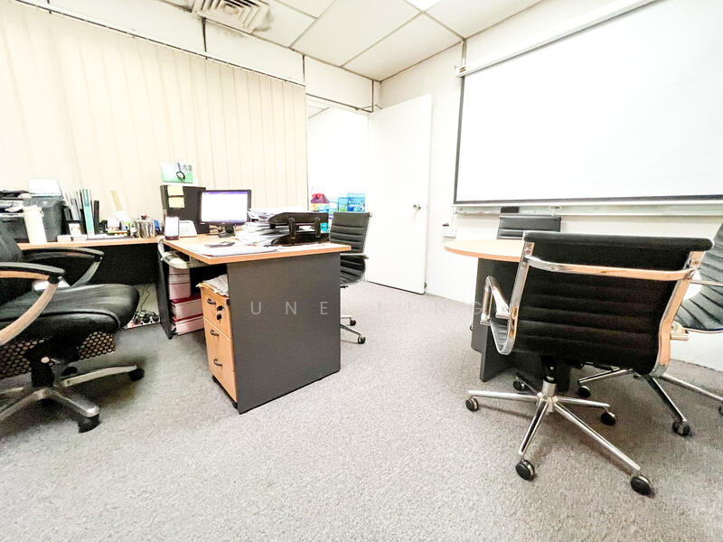 International Plaza, 10 Anson Road, 474 sqft, Office For Sale, by June Ling, 24661243 - CommercialGuru.com.sg