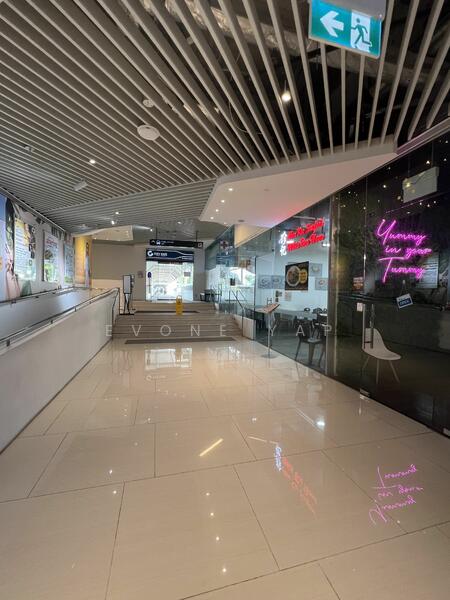 City Gate, 371 Beach Road, 452 sqft, Mall Shop For Sale, by Evone Yap, 24661694 - CommercialGuru.com.sg