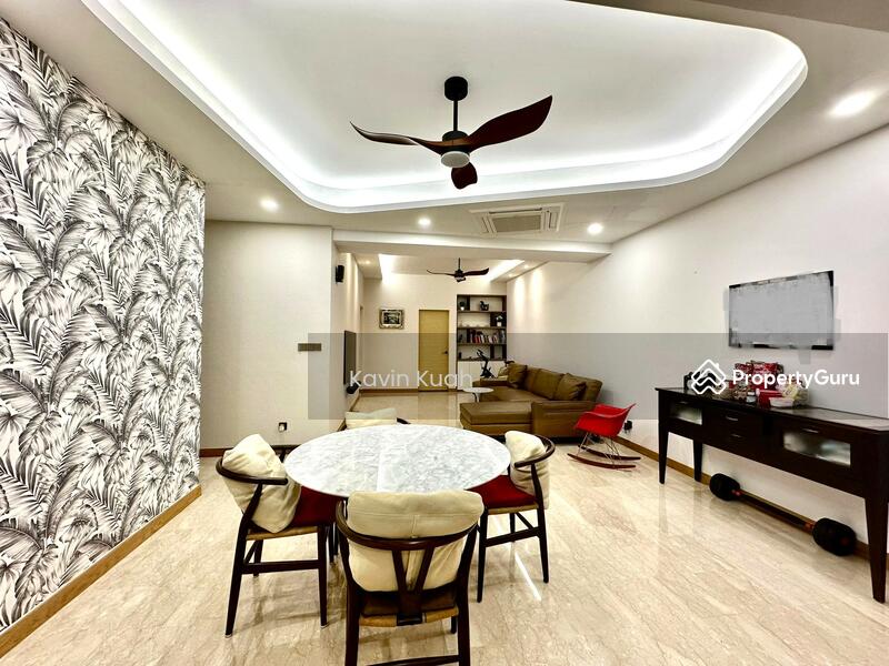 For Sale - Grandlink Square