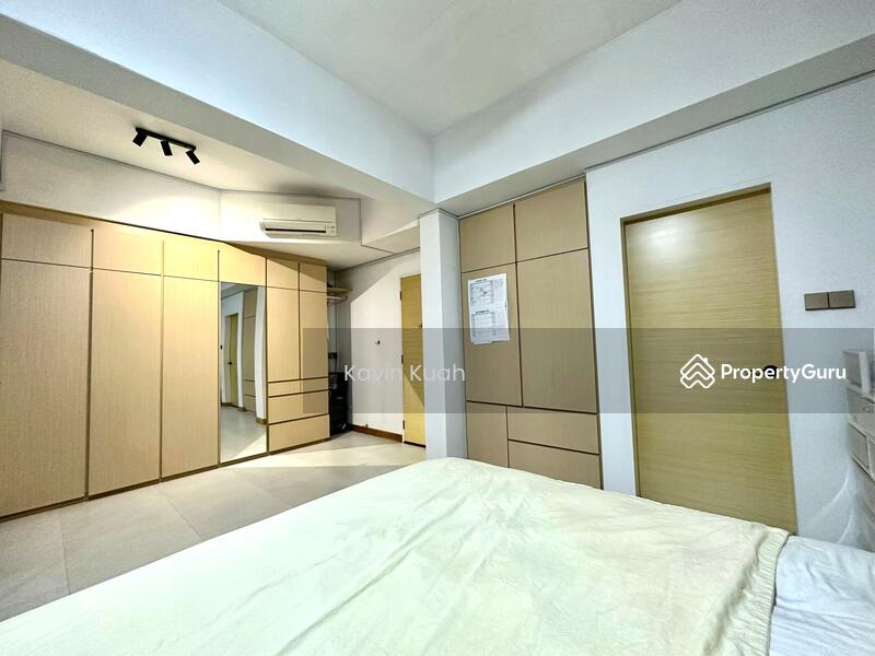 For Sale - Grandlink Square