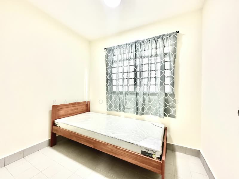 For Rent - 21 Hougang Avenue 3