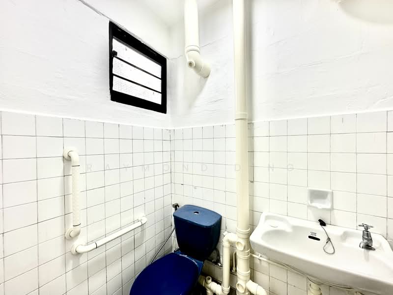 For Rent - 21 Hougang Avenue 3