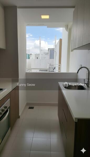 Kitchen/Yard
