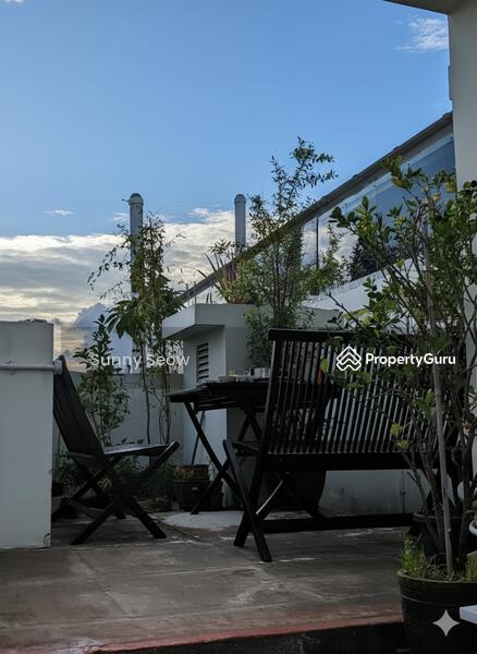 Alfresco Dining