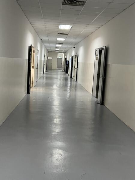 Henderson Building, 221 Henderson Road, 1,647 sqft, Light Industrial (B1) For Rent, by Cindy Lim, 24665858 - air-con corridor. - CommercialGuru.com.sg