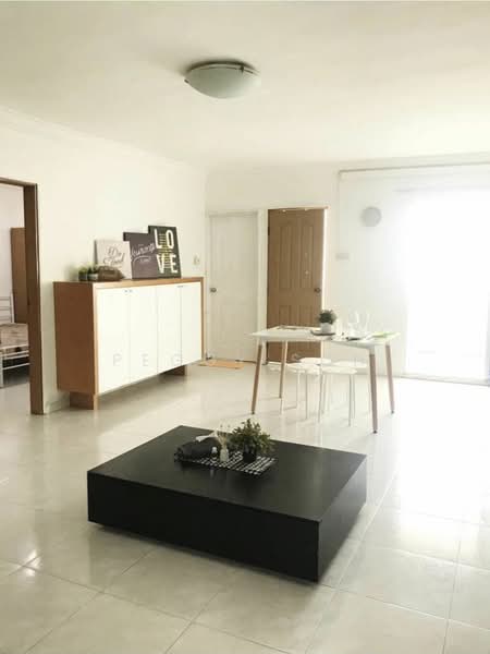 For Rent - Beauty World Plaza