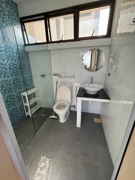 Eastern Lagoon II, 200 Upper East Coast Road, East Coast / Marine Parade, 2 Bedrooms, 900 sqft, Condominium For Rent, by James Ong, 24667057 - PropertyGuru.com.sg