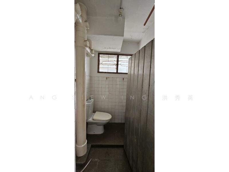 157 Ang Mo Kio Avenue 4, 157 Ang Mo Kio Avenue 4, 1,625 sqft, Shop / Shophouse For Sale, by Ang Siew Ing 洪秀英, 24667623 - CommercialGuru.com.sg