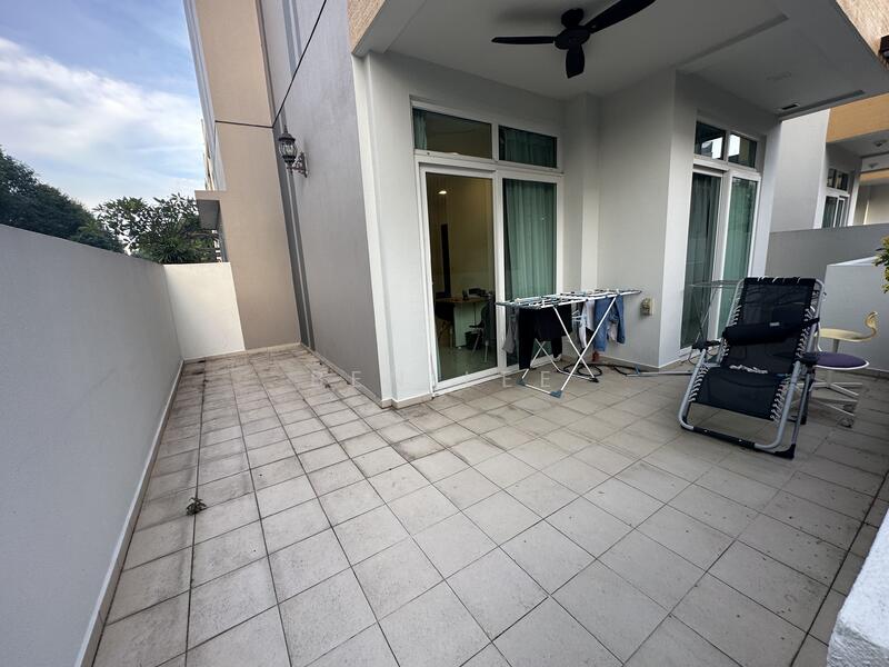 East Village Condominium For Sale at S 1,080,000 PropertyGuru Singapore