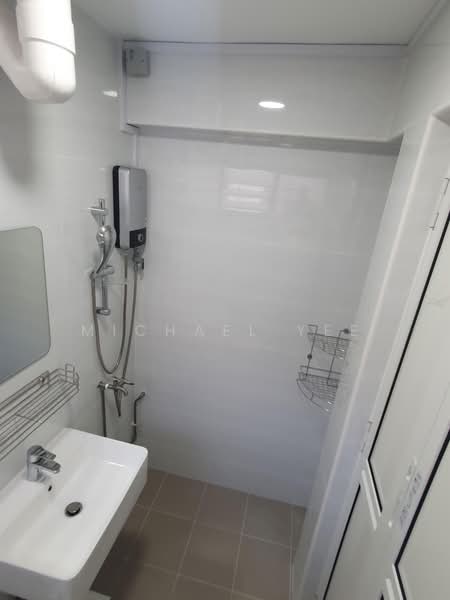 132 Simei Street 1, 132 Simei Street 1, 2 Bedrooms, 690 sqft, HDB Flat For Rent, by Michael Yee, 24670050 - PropertyGuru.com.sg