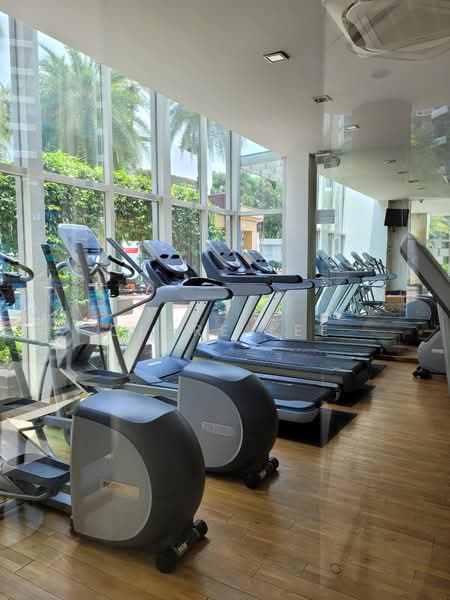 Blue Horizon, 29 West Coast Crescent, 2 Bedrooms, 926 sqft, Condominium For Rent, by Clare Lee, 24670705 - Gym - PropertyGuru.com.sg