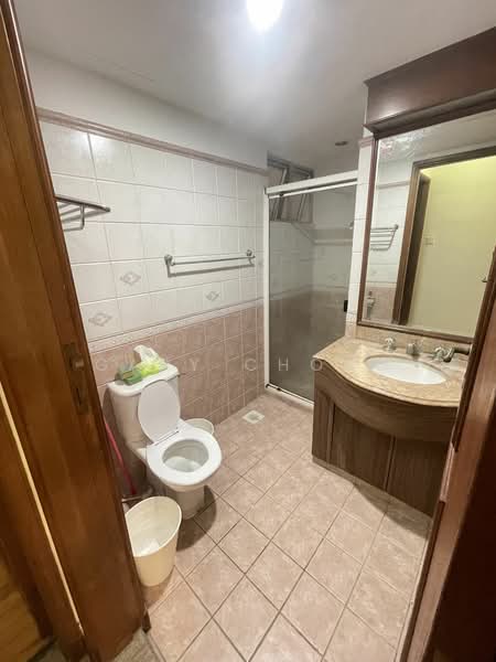 Regent Park, 22 Jalan Lempeng, Buona Vista / West Coast / Clementi New Town, 2 Bedrooms, 905 sqft, Condominium For Rent, by Gary Chong, 24670796 - PropertyGuru.com.sg