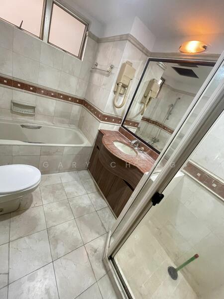 Regent Park, 22 Jalan Lempeng, Buona Vista / West Coast / Clementi New Town, 2 Bedrooms, 905 sqft, Condominium For Rent, by Gary Chong, 24670796 - PropertyGuru.com.sg