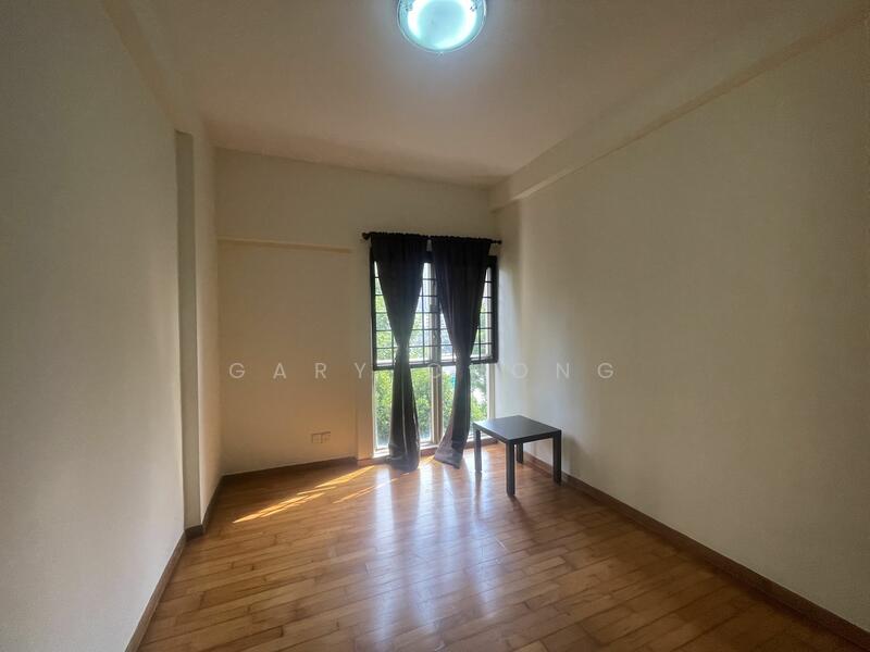 Regent Park, 22 Jalan Lempeng, Buona Vista / West Coast / Clementi New Town, 2 Bedrooms, 905 sqft, Condominium For Rent, by Gary Chong, 24670796 - PropertyGuru.com.sg