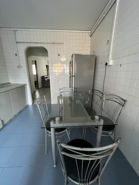 833 Yishun Street 81, 833 Yishun Street 81, Sembawang / Yishun, 2 Bedrooms, 785 sqft, HDB Flat For Rent, by Suryana Suryana, 24672010 - PropertyGuru.com.sg