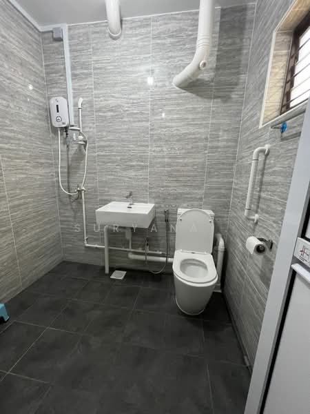 833 Yishun Street 81, 833 Yishun Street 81, Sembawang / Yishun, 2 Bedrooms, 785 sqft, HDB Flat For Rent, by Suryana Suryana, 24672010 - PropertyGuru.com.sg