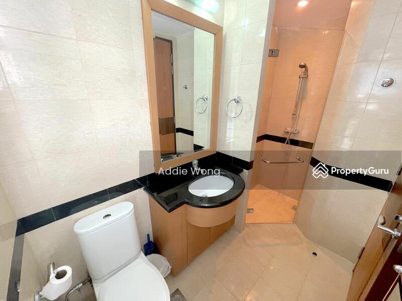Junior Ensuite Bathroom