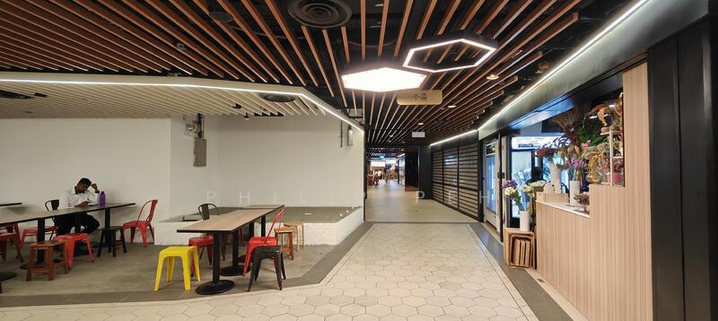 Prime CBD Retail Store - Maximum Footfall, Boat Quay / Raffles Place / Marina, 490 sqft, Other Retail For Rent, by Philip Peh, 24673003 - CommercialGuru.com.sg