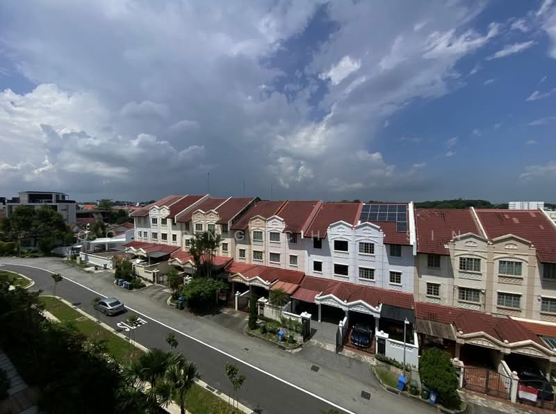 For Rent - Parc Komo